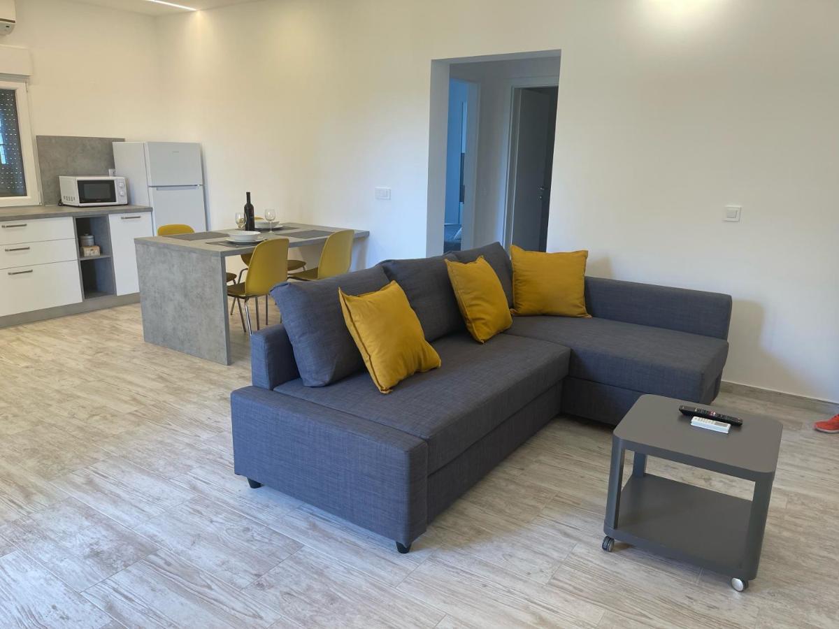 Apartments Demarin เมดูลิน ภายนอก รูปภาพ