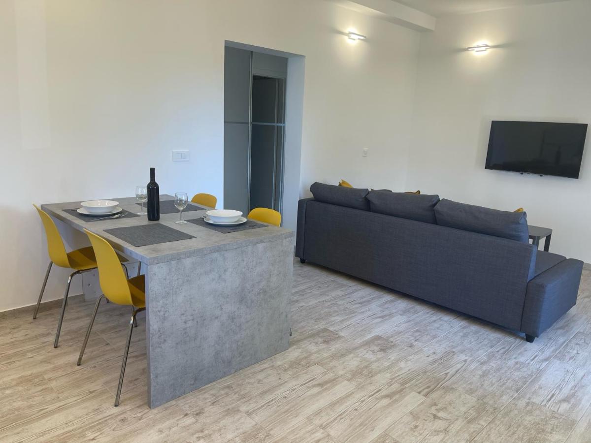 Apartments Demarin เมดูลิน ภายนอก รูปภาพ